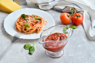 Соус для спагетти из томатной пасты